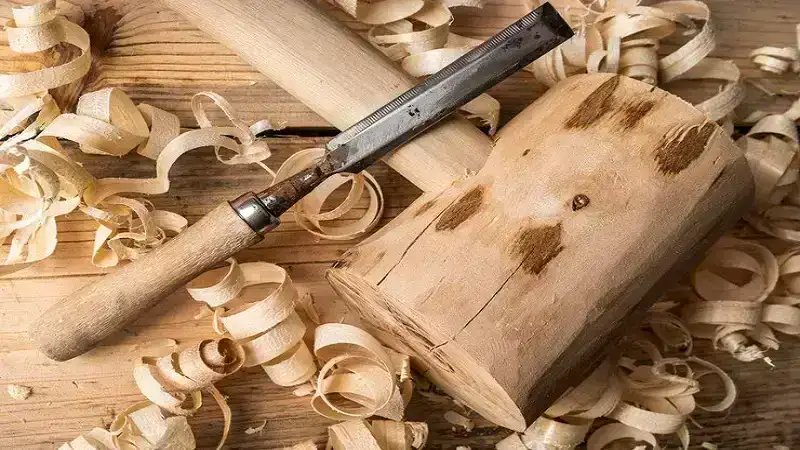 wood:gmnzc7b-2c0= saw